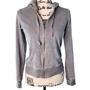 HOLLISTER — Light gray velour jacket